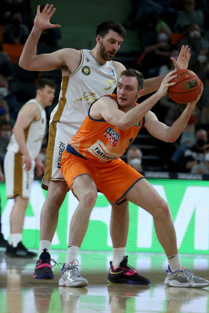 阿门的出色 阿门的出色