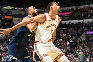 送出两次助 送出两次助