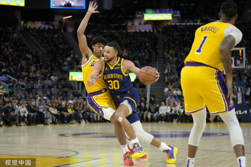 曾凭借一记 曾凭借一记